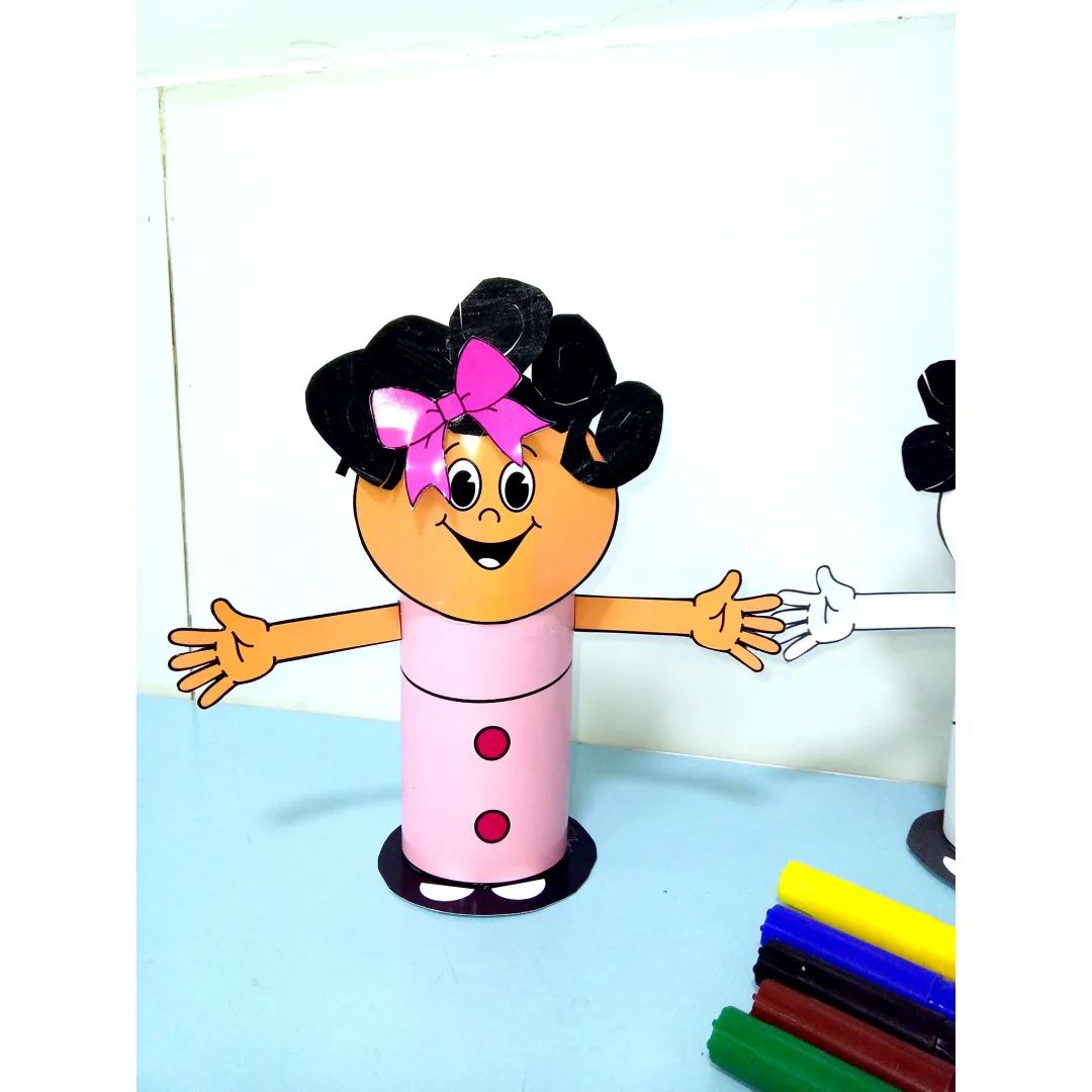 Boneca de Papel 3D para Educação Infantil e Ensino Fundamental
