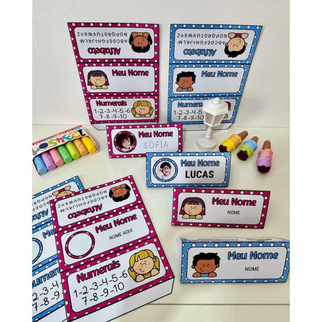 Crachá de Mesa Editável – Personalize para Sua Turma