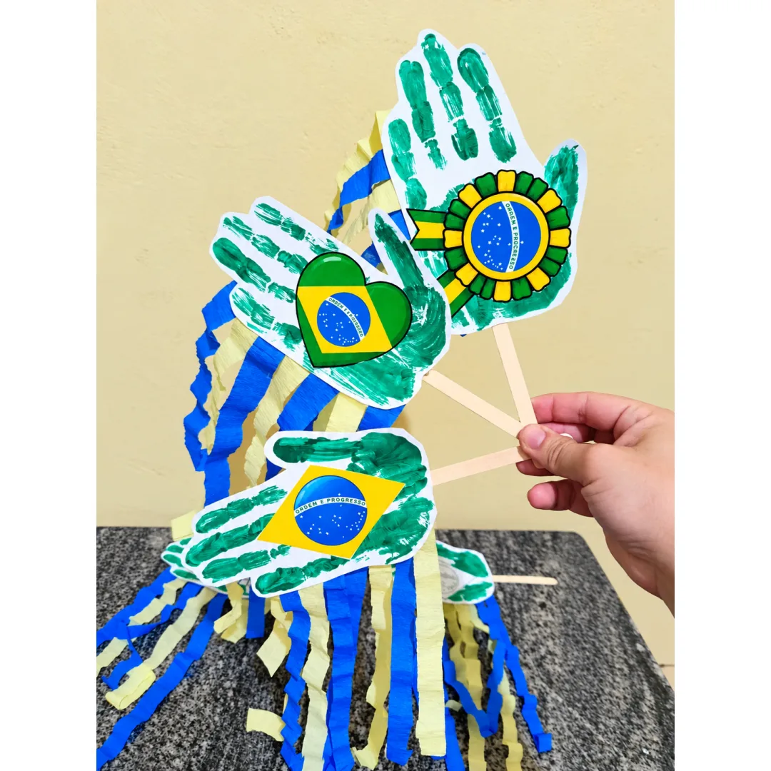 Mãozinha Patriota – Dia da Bandeira em PDF Educação Infantil