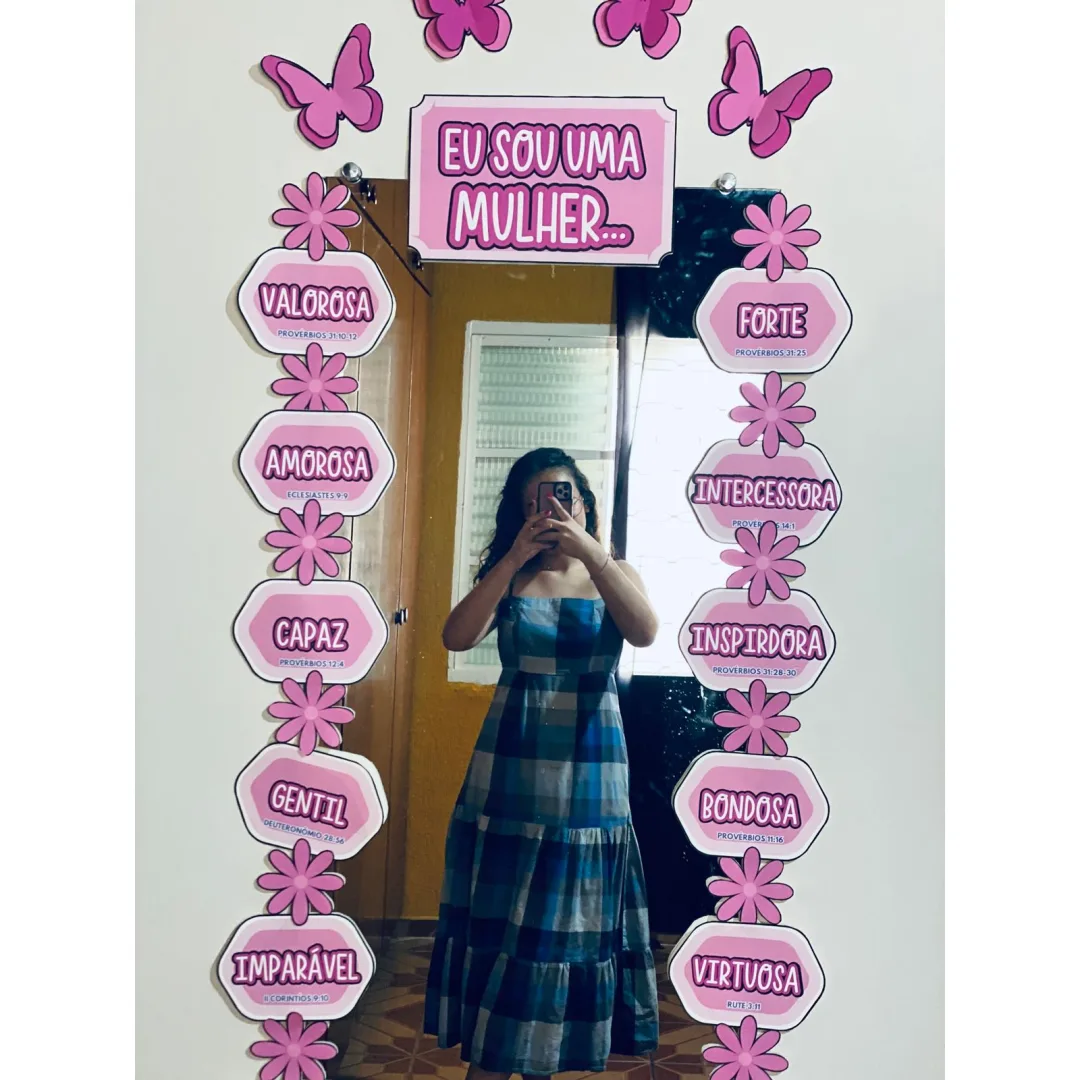 PAINEL / DECORAÇÃO: ESPELHO DE AFIRMAÇÕES BÍBLICAS DIA DAS MULHERES