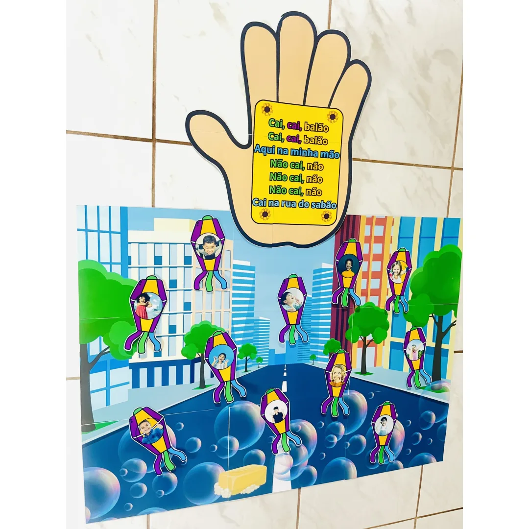 PAINEL / DECORAÇÃO: FESTA JUNINA - CAI CAI BALÃO