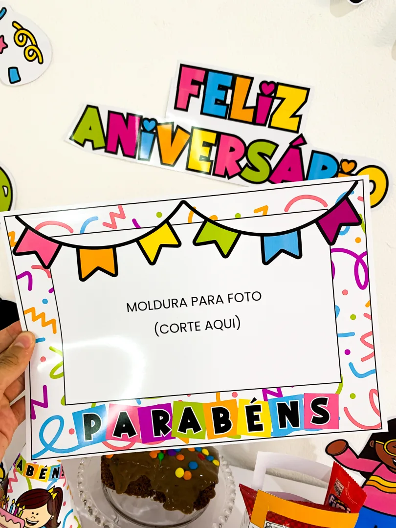Aniversariante do Dia na Escola - Kit Lúdico com Lembrancinhas e Painel 9 Folhas — imagem 5