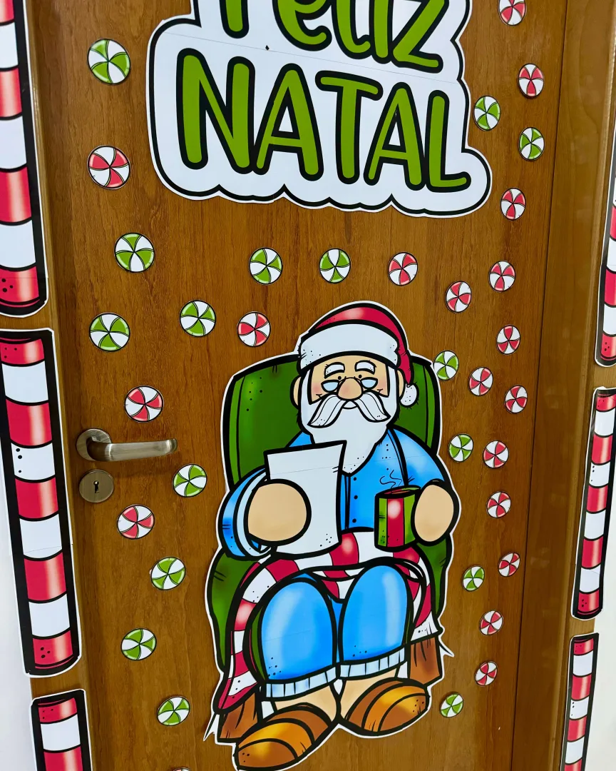 Decoração de Porta Feliz Natal — Educação Infantil em PDF — imagem 3