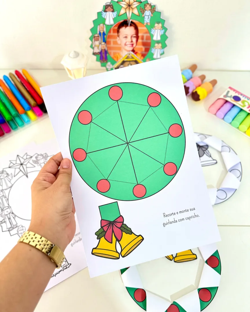 Guirlandas de Natal: Atividades de Recorte e Colagem para Educação Infantil - PDF — imagem 4