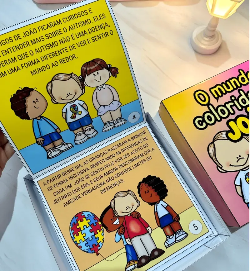 História na Caixa - O Mundo Colorido de João — imagem 6