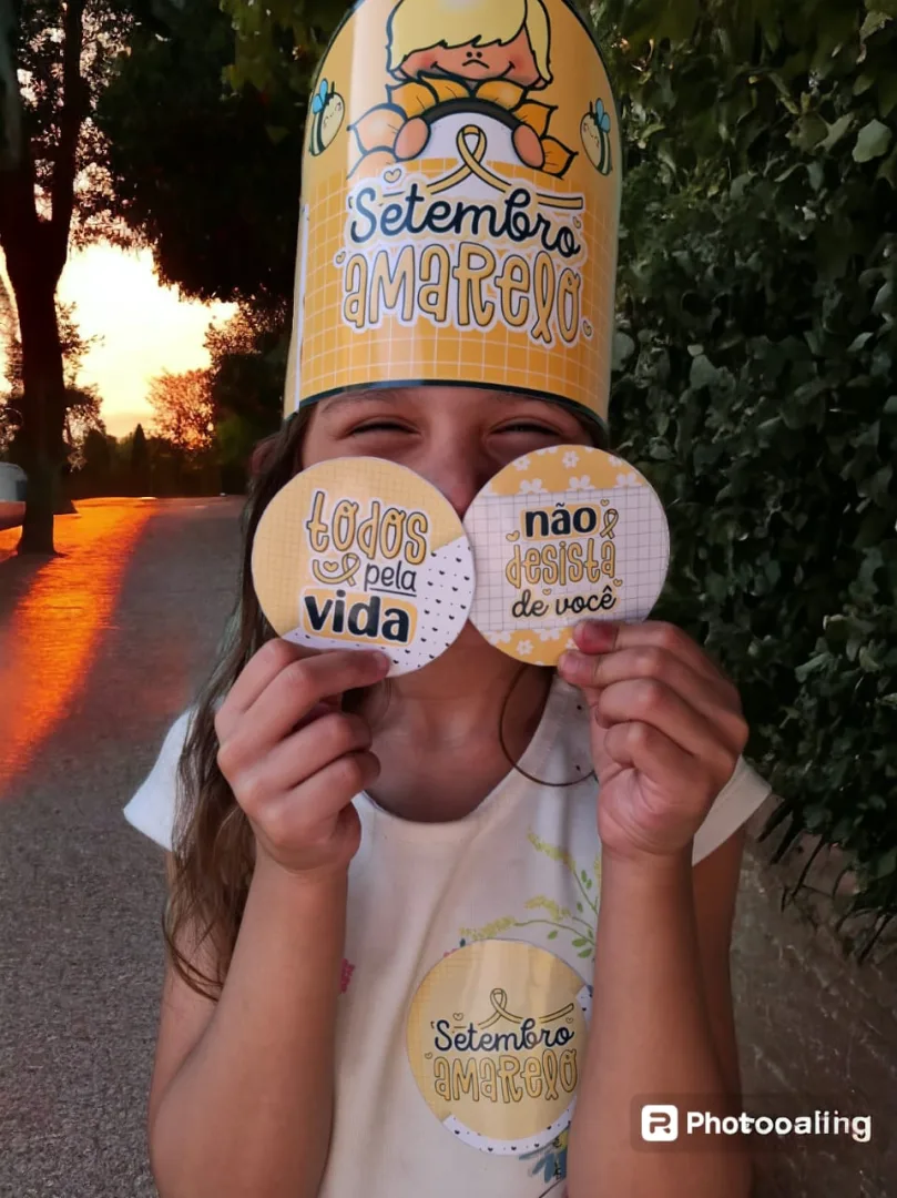 💛KIT LAPBOOK SETEMBRO AMARELO + BROCHE E COROA — imagem 4