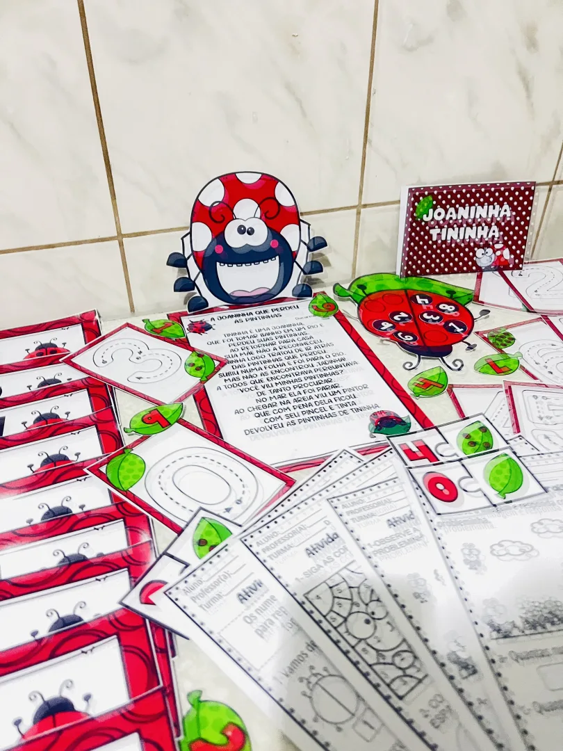 Livro A Joaninha que Perdeu as Pintinhas com Atividades Infantis — imagem 2