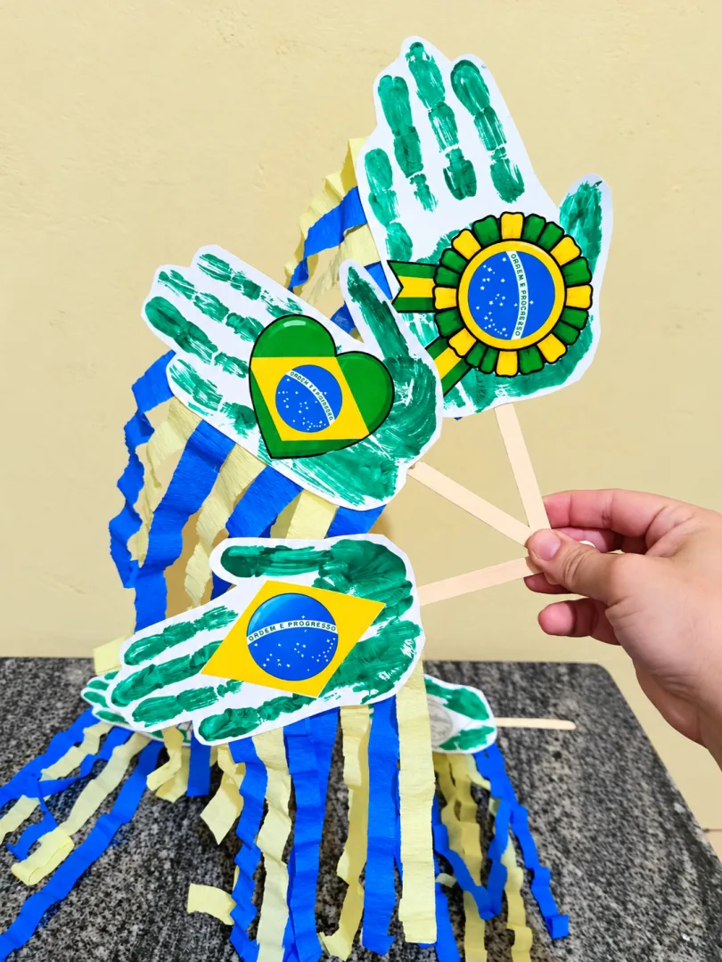 Mãozinha Patriota – Dia da Bandeira em PDF Educação Infantil — imagem 6