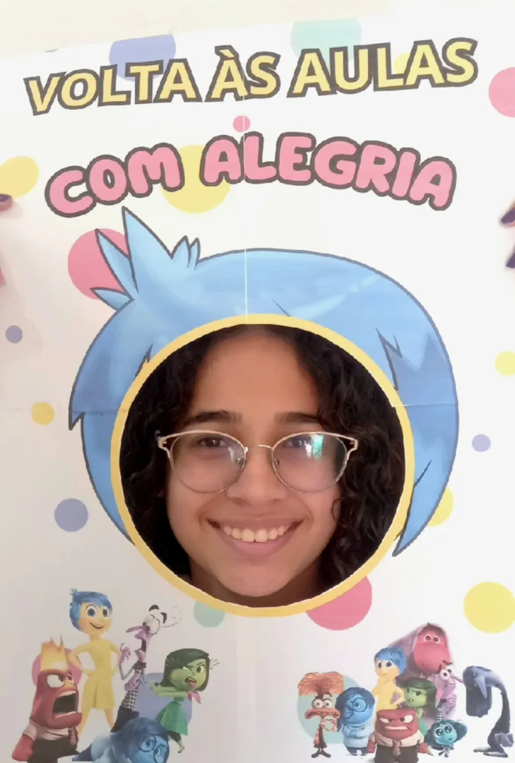 MOLDURA DE VOLTA ÀS AULAS - DIVERTIDAMENTE — imagem 2