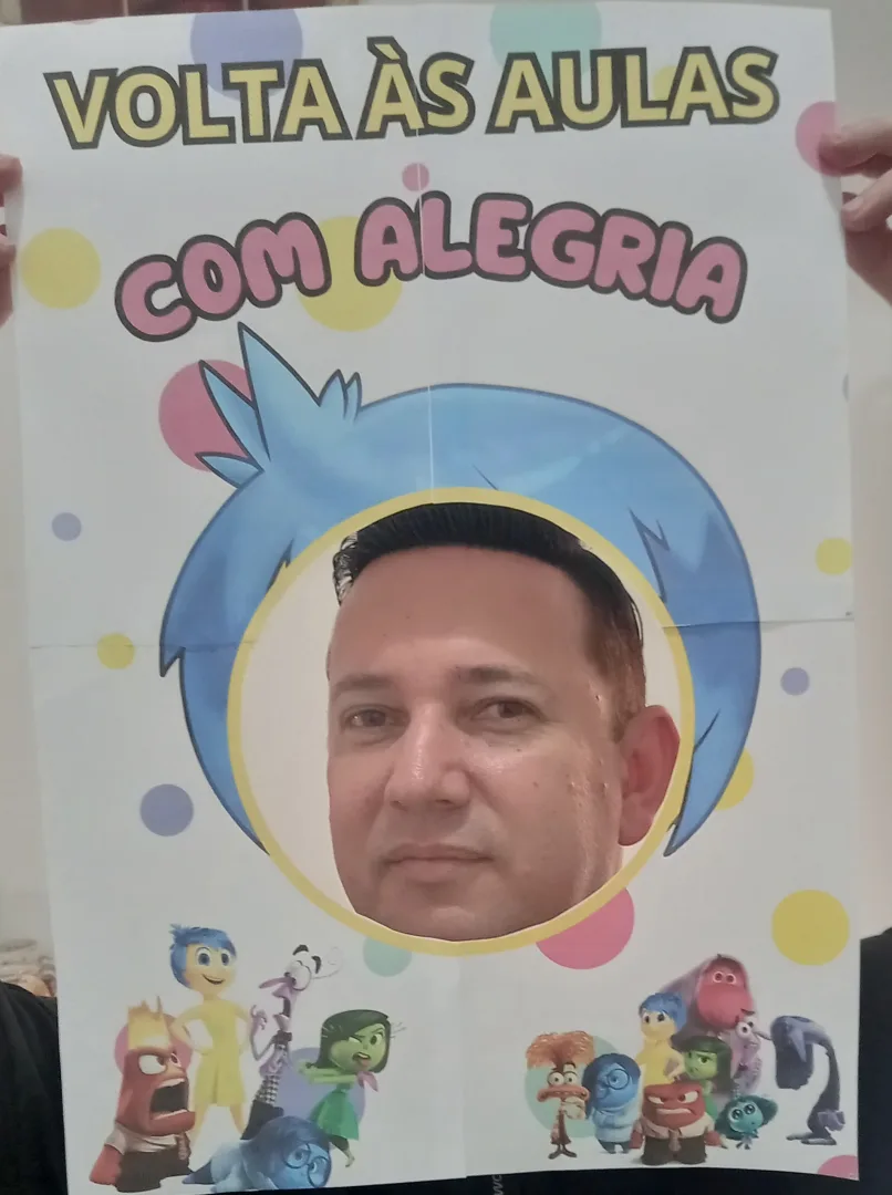 MOLDURA DE VOLTA ÀS AULAS - DIVERTIDAMENTE — imagem 3