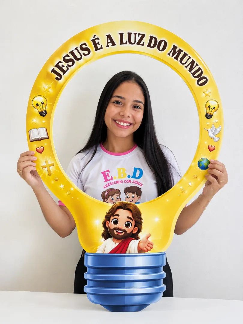 Moldura Fotográfica – Jesus é a Luz do Mundo — imagem 3