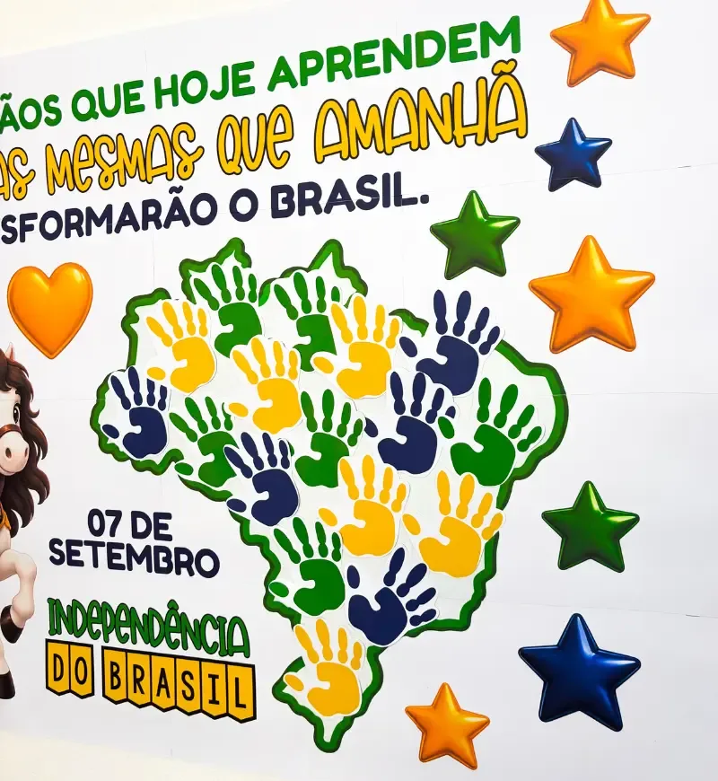 Painel Coletivo Independência do Brasil com Carimbo de Mãos — imagem 5