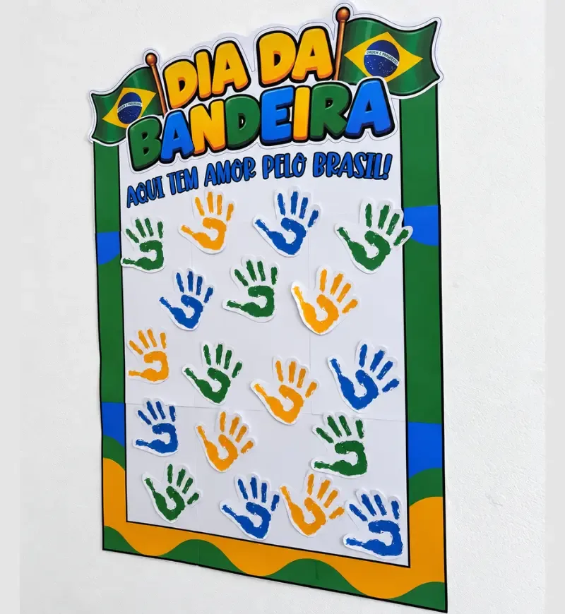 Painel Coletivo Dia da Bandeira com Carimbo de Mãos — imagem 2
