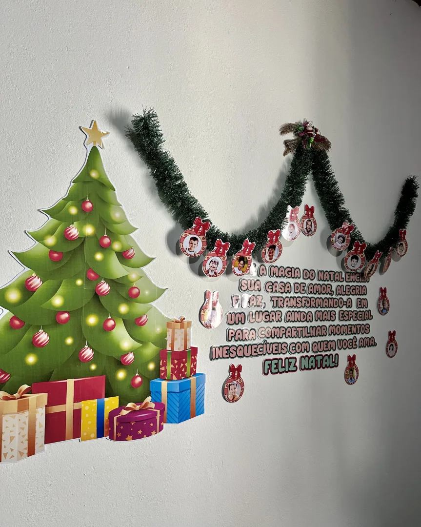 Painel de Natal com Foto ou Desenho — Colorido e para Colorir em PDF — imagem 2