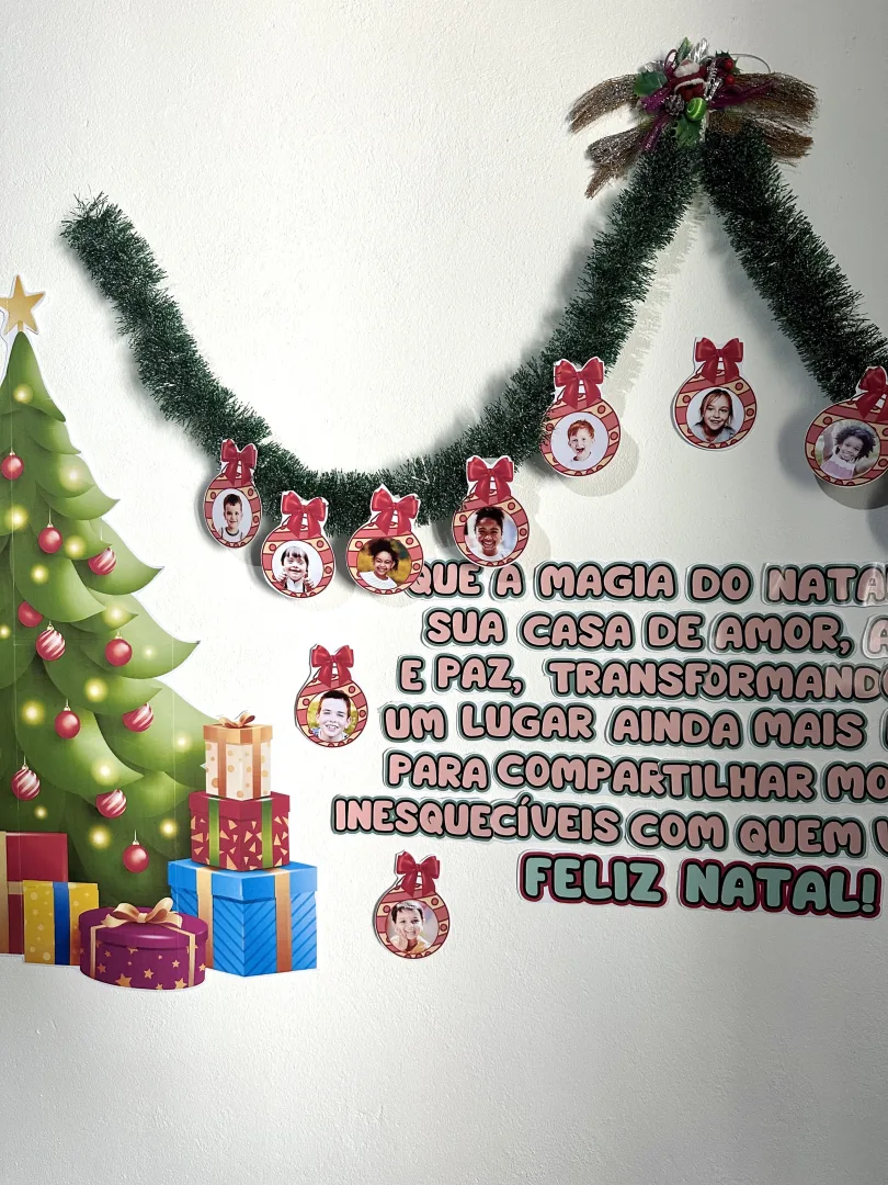 Painel de Natal com Foto ou Desenho — Colorido e para Colorir em PDF — imagem 4