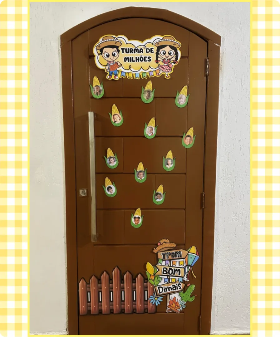 PAINEL DE PORTA TURMA DE MILHÕES — imagem 3