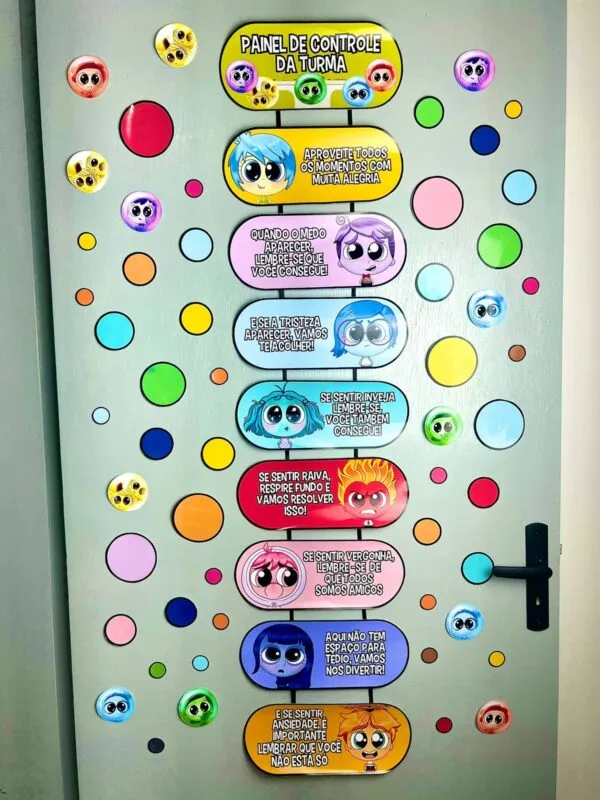 PAINEL / DECORAÇÃO DE PORTA: DIVERTIDAMENTE — imagem 2