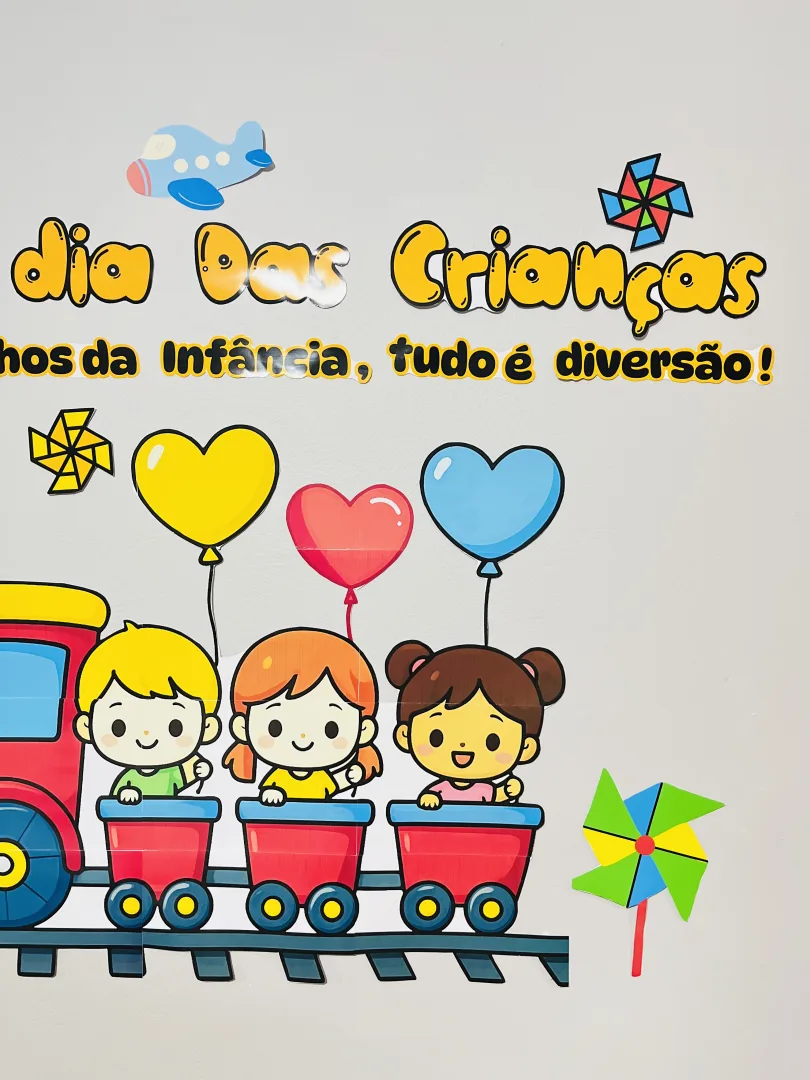  Painel Dia das Crianças para Imprimir em PDF – Decoração Infantil Colorida — imagem 3