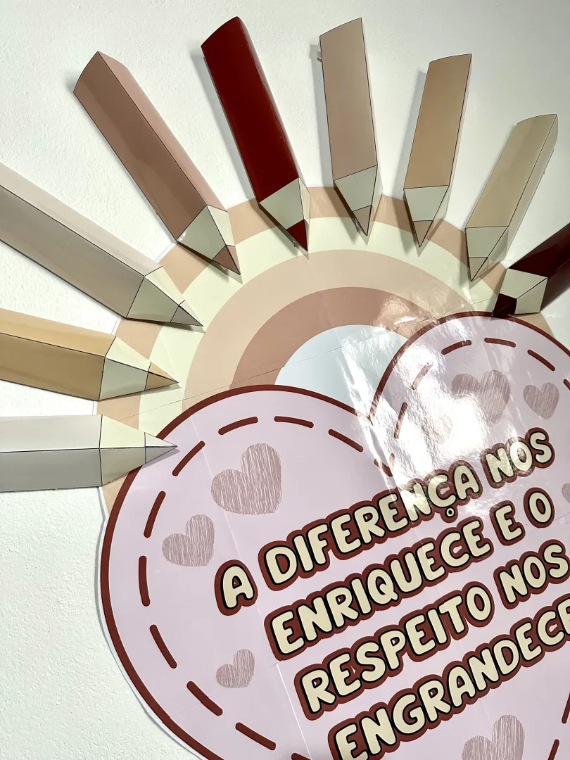 Painel Consciência Negra com Lápis 3D — Respeito às Diferenças em PDF — imagem 2