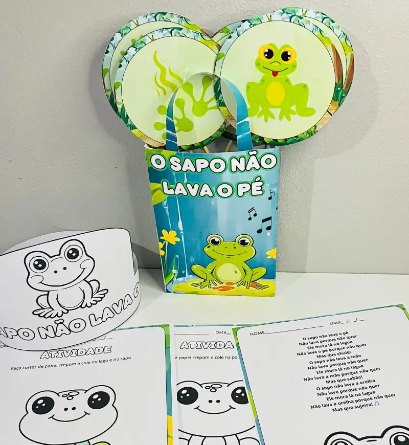 Sacola Musical O Sapo não Lava o Pé + Atividades em PDF — imagem 3
