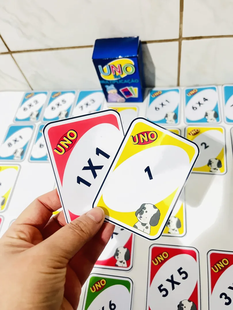 UNO DA MULTIPLICAÇÃO TEMÁTICA BOBBIE GOODS — imagem 3